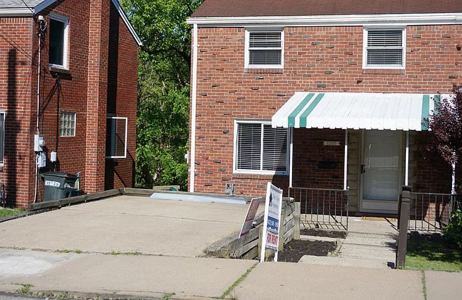 1st image of 3205 Glendale Ave