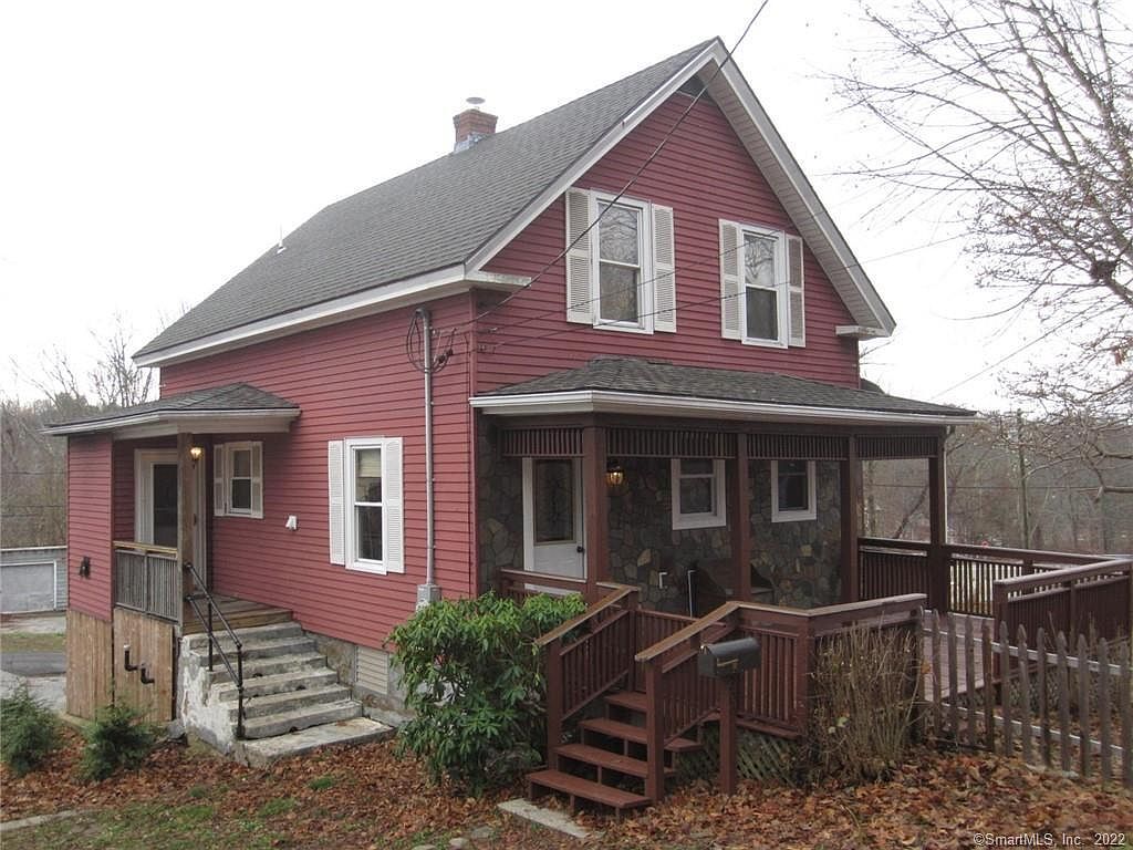 209 Prospect St, Moosup, CT 06354 Zillow