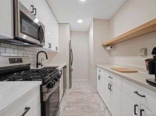 151-25 88th St #4E, Howard Beach, NY 11414