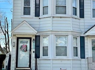 111 S 11th St, New Hyde Park, NY 11040