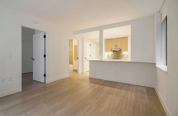 Rented by Mirador Real Estate | media 77