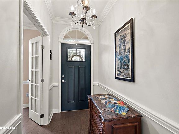 3rd image of 103 Trace Ridge Dr