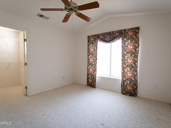 5th image of 15826 W Huron Dr