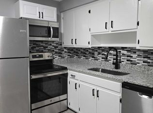 2926 Skyline Rd, Macon, GA 31211