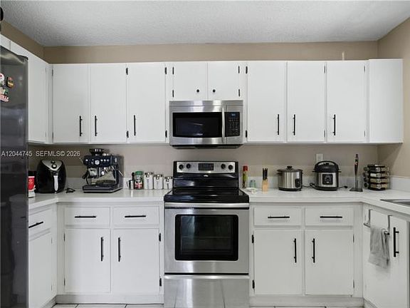 4th image of 14606 SW 122nd Pl #14606