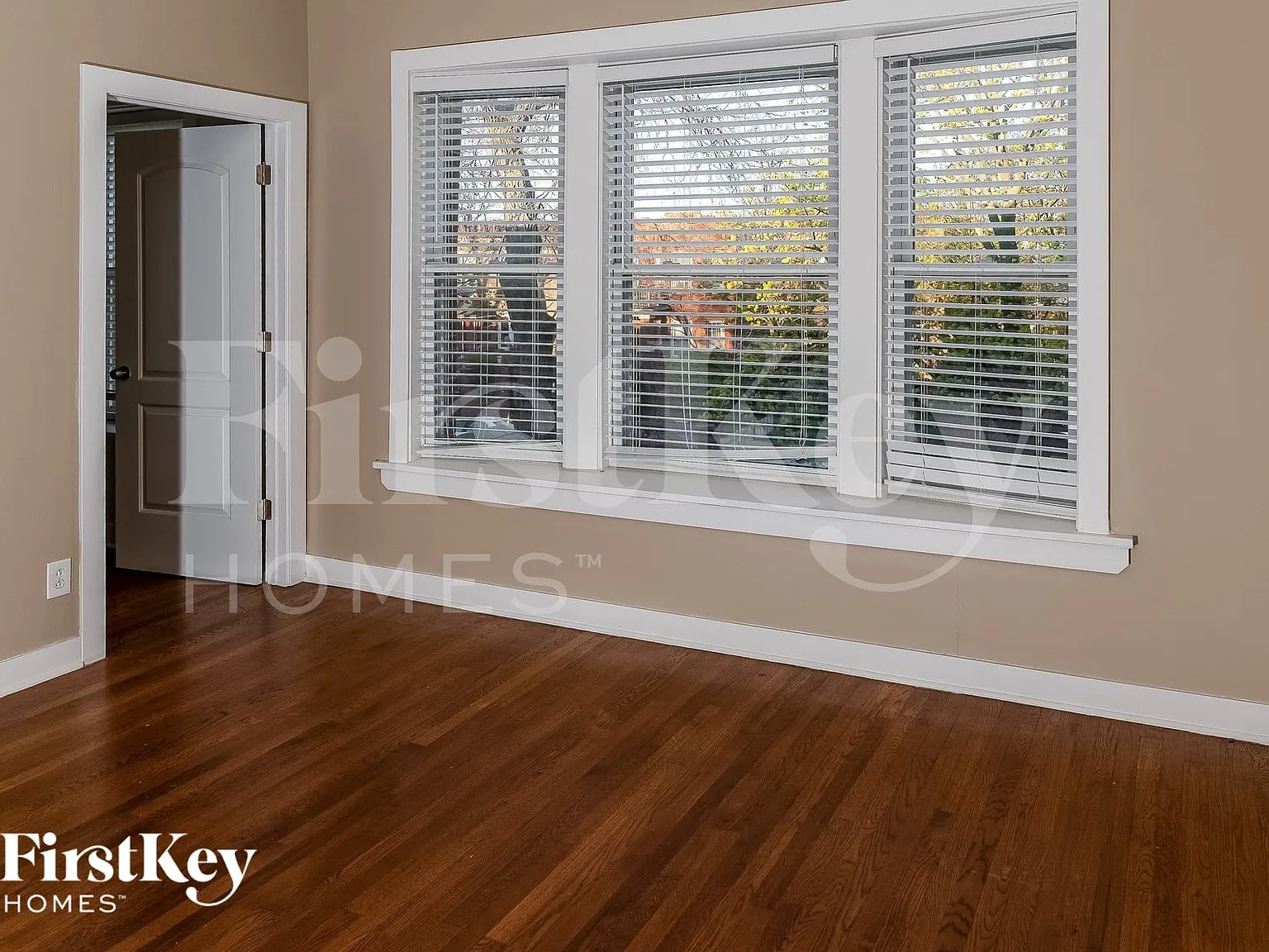 2 bed, 1.0 bath, 1127 sqft, $2,225 — Photo 4