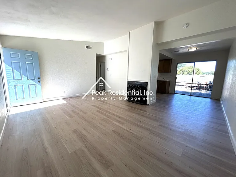 6328 Bonham Cir — Photo 7