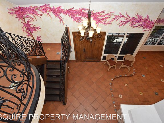 3rd image of 1462 N Gracia St
