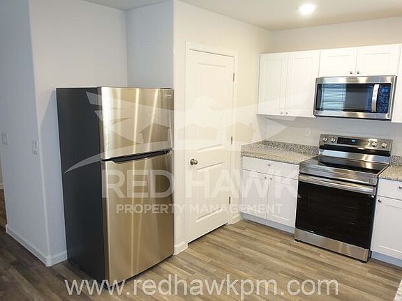5th image of 1043 N 9th Pl