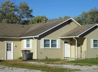 806 W McDonald St, Seymour, IN 47274