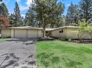 61210 Paulina Ln, Bend, OR 97702