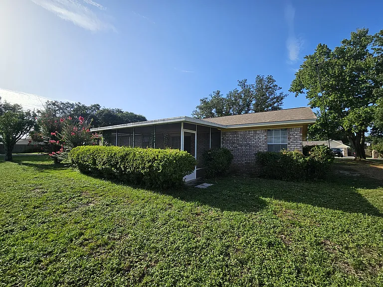 7854 Pleasant Oaks Ave — Photo 27