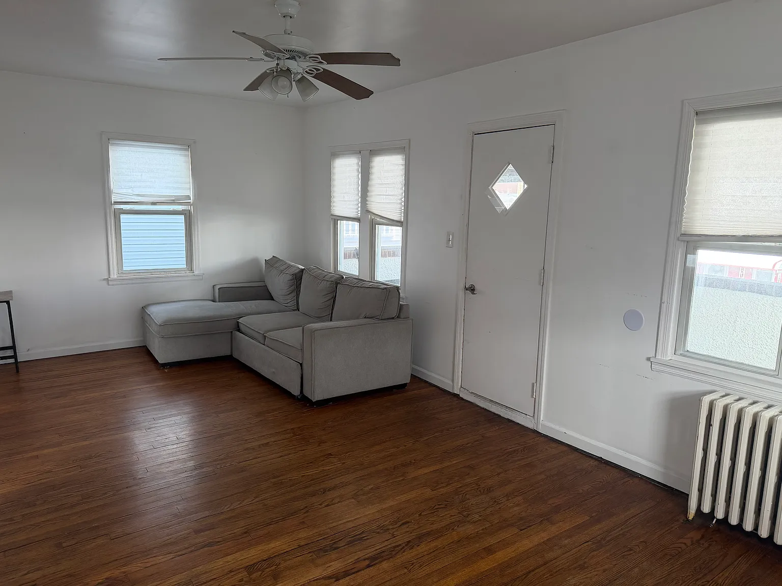 2 bed, $2,900 — Photo 2