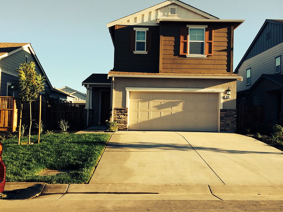 1st image of 830 San Bernardo Ln