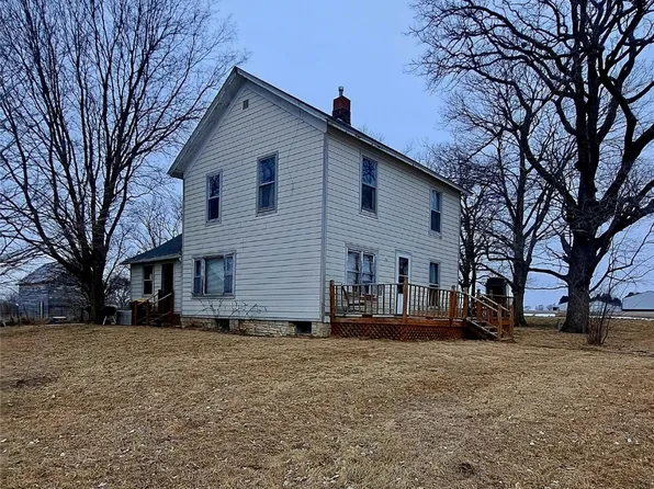 232 Maple St, Dexter, IA 50070