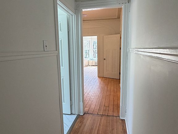 5th image of 198 Hill St #2