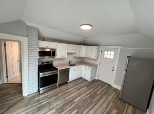 452 Manville Rd APT 1, Pleasantville, NY 10570