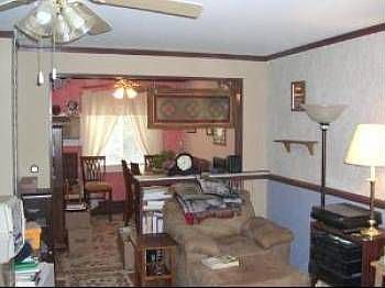 5th image of 2311 W Birchwood Ave