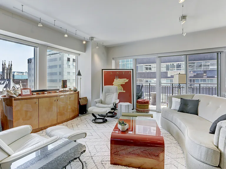 800 Brazos St #1107 — Photo 24