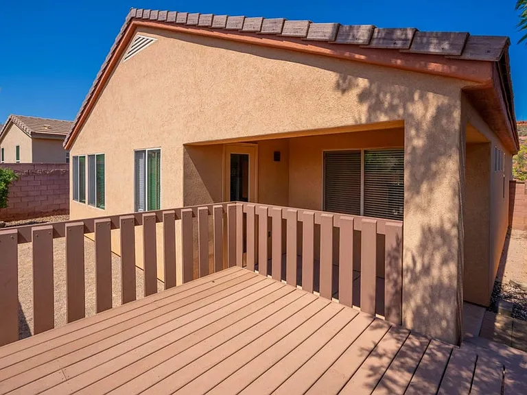2744 E Slick Rock Rd — Photo 14