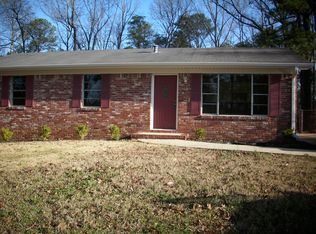 1319 Dogwood Rd, Adamsville, AL 35005