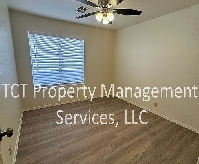 6464 E Russell St — Photo 13
