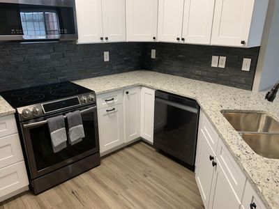 5020 Woodland Ln, Alpharetta, GA, 30009