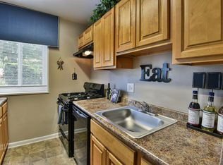 Verona at Suitland Metro, Suitland, MD 20746