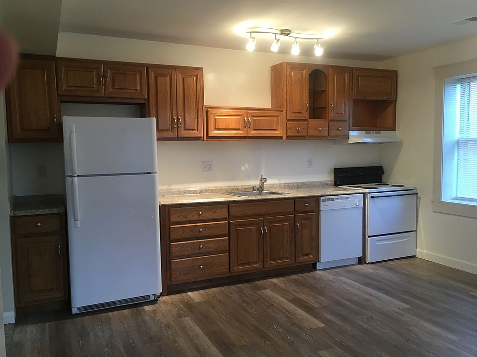 1st image of 1200 S 6th St APT 6