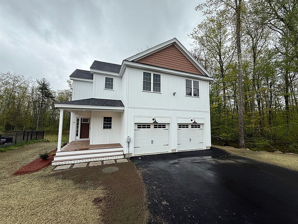 1st image of 64 Deanna Dr