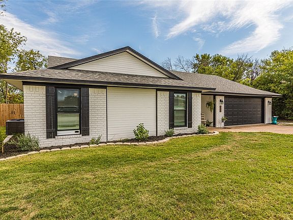 2nd image of 231 Maywood Dr