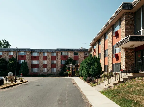 1480 Randolph