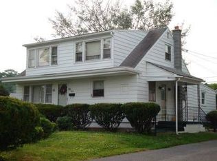 238 E 8th St, Watsontown, PA 17777