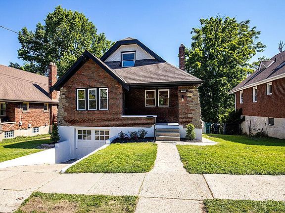 2nd image of 4057 Vinedale Ave
