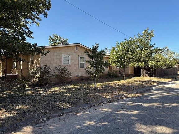 3rd image of 2301 40th St