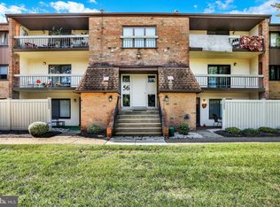 56003 Delaire Landing Rd, Philadelphia, PA 19114