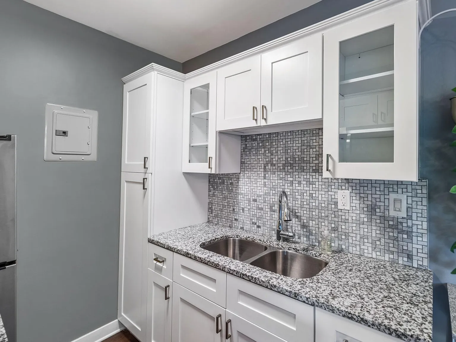 1 bed, 1.0 bath, 619 sqft, $1,295 — Photo 4