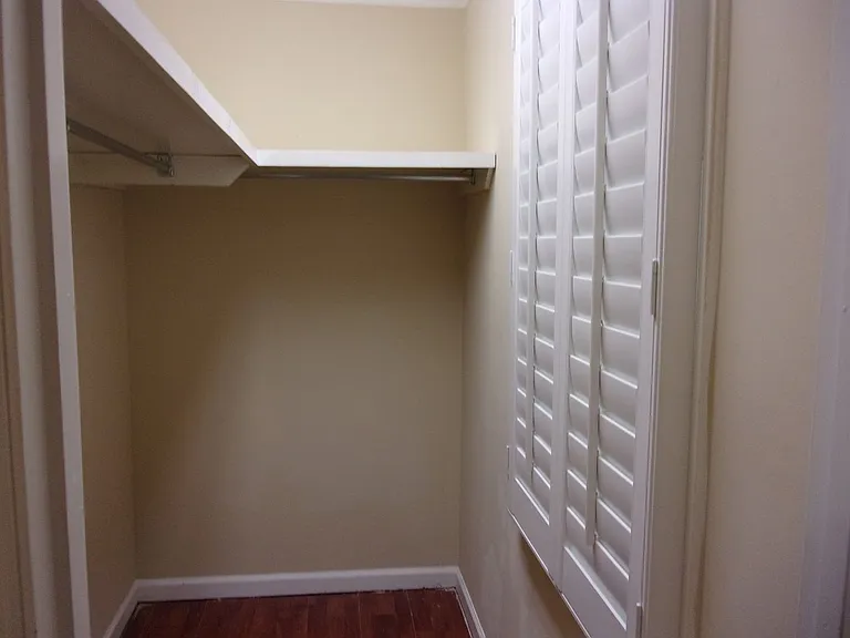 522 N Jones Ave — Photo 10