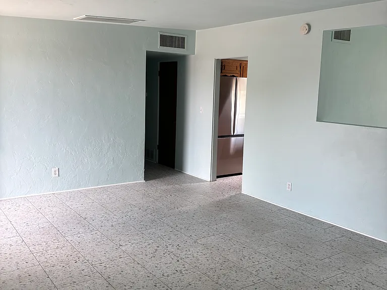 2181 S Avenida Planeta — Photo 1