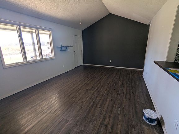 5th image of 3457 W Lombard Street