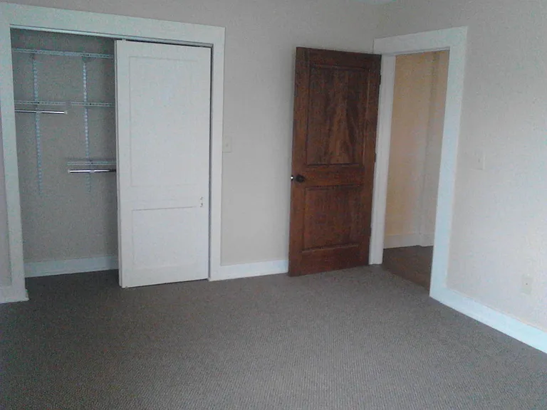 196 Main St #B — Photo 7