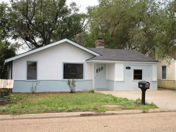 2605 C St, Garden City, KS 67846
