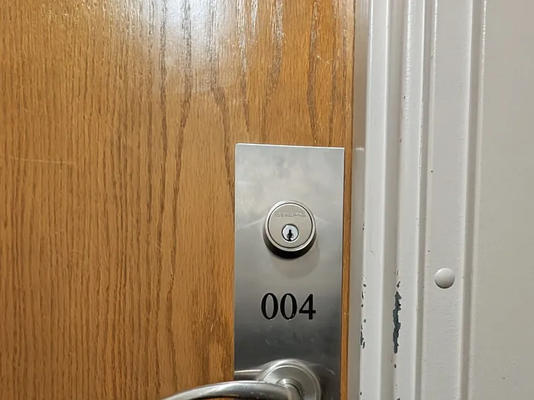1 Hickory Tree Rd #4 — Photo 7