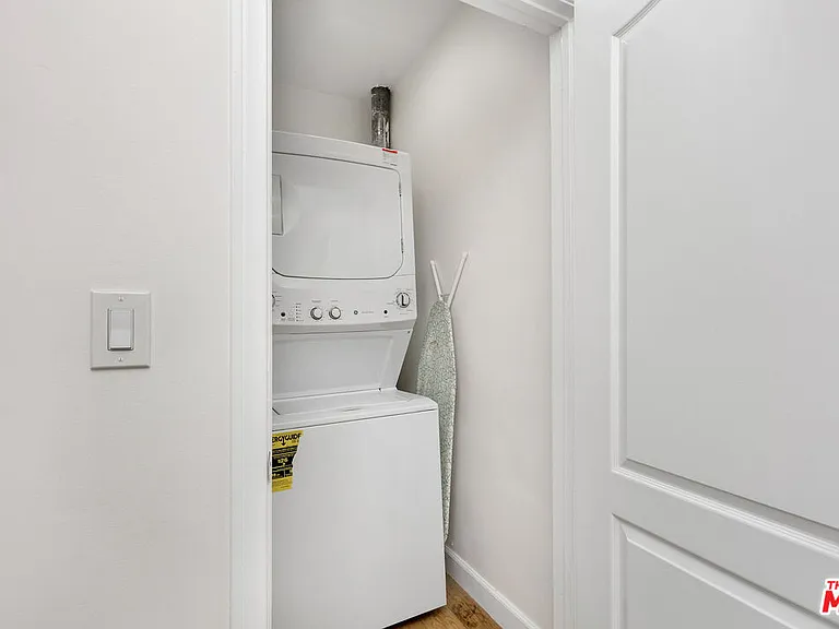 2101 Ocean Ave #17 — Photo 12