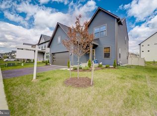 7533 Blue Sun Dr, Glen Burnie, MD 21060