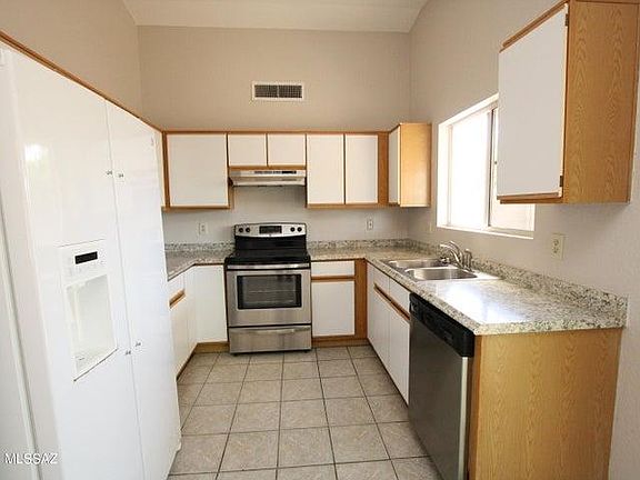 2nd image of 8916 E Alderpoint Way