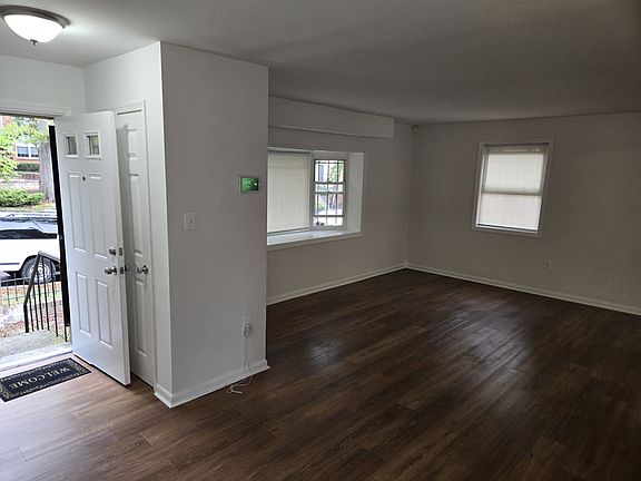 Main Level Entryway