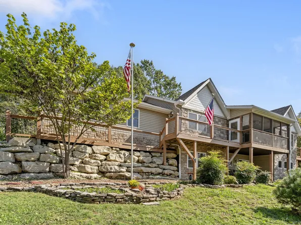 19 Redbud Ln, Kimberling City, MO 65686