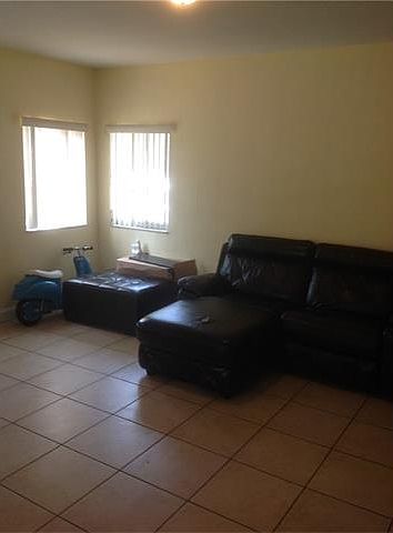 1st image of 2077 NW 91st St