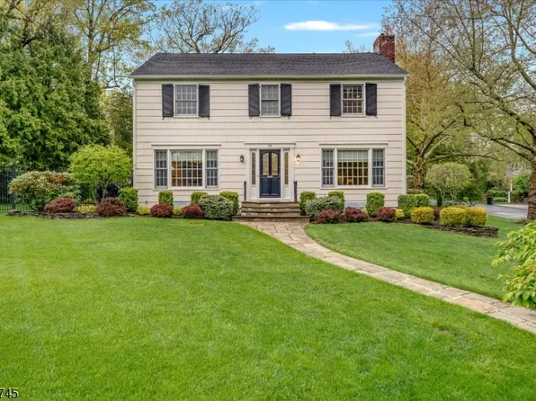 36 Cambridge Drive, Millburn Twp., NJ 07078